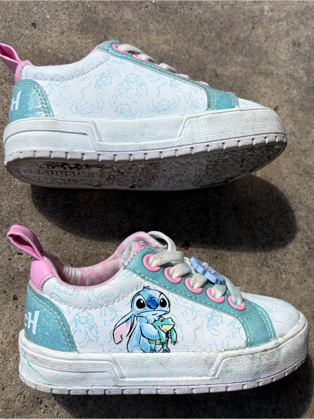 Toddler girls White, Pink & Teal lilo and stitch Low-Top Sneakers